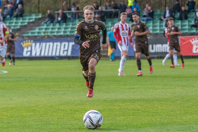 他的存在为 他的存在为